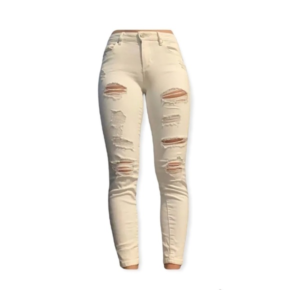RIPPED Jeans - Picture 1 of 3